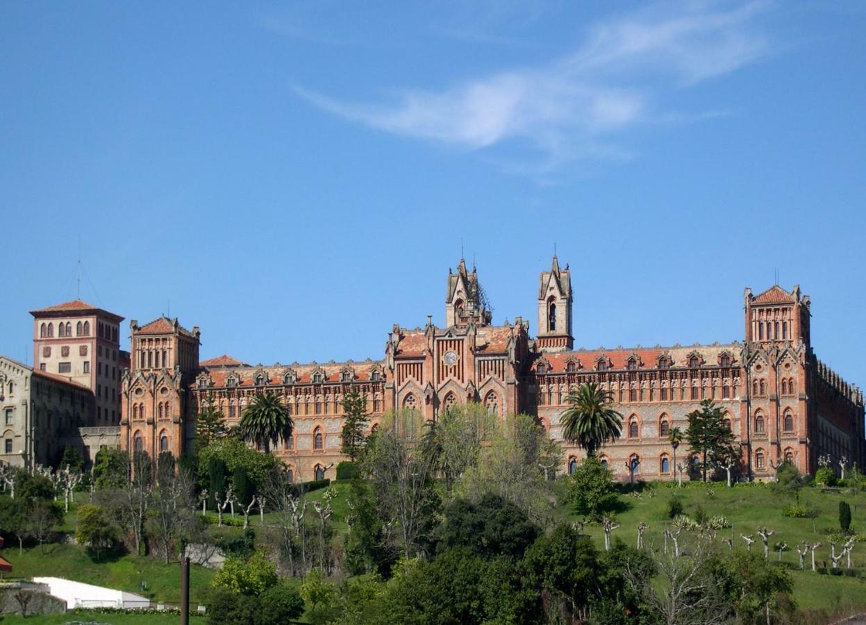 Centrico Y Acogedor Apartment Comillas Luaran gambar